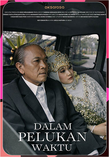 Dalam Pelukan Waktu
